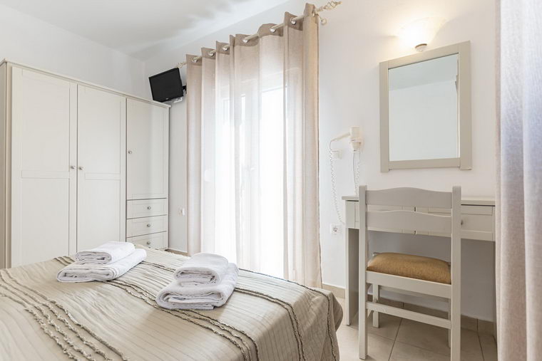 Ground floor apartment for 4